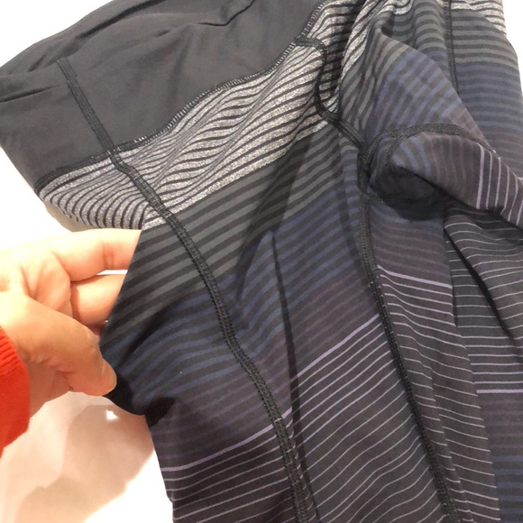 Lulu🍋 Om Stripe Speed Up 31” Tights size 6 RARE/Unicorn!! - Picture 12 of 12